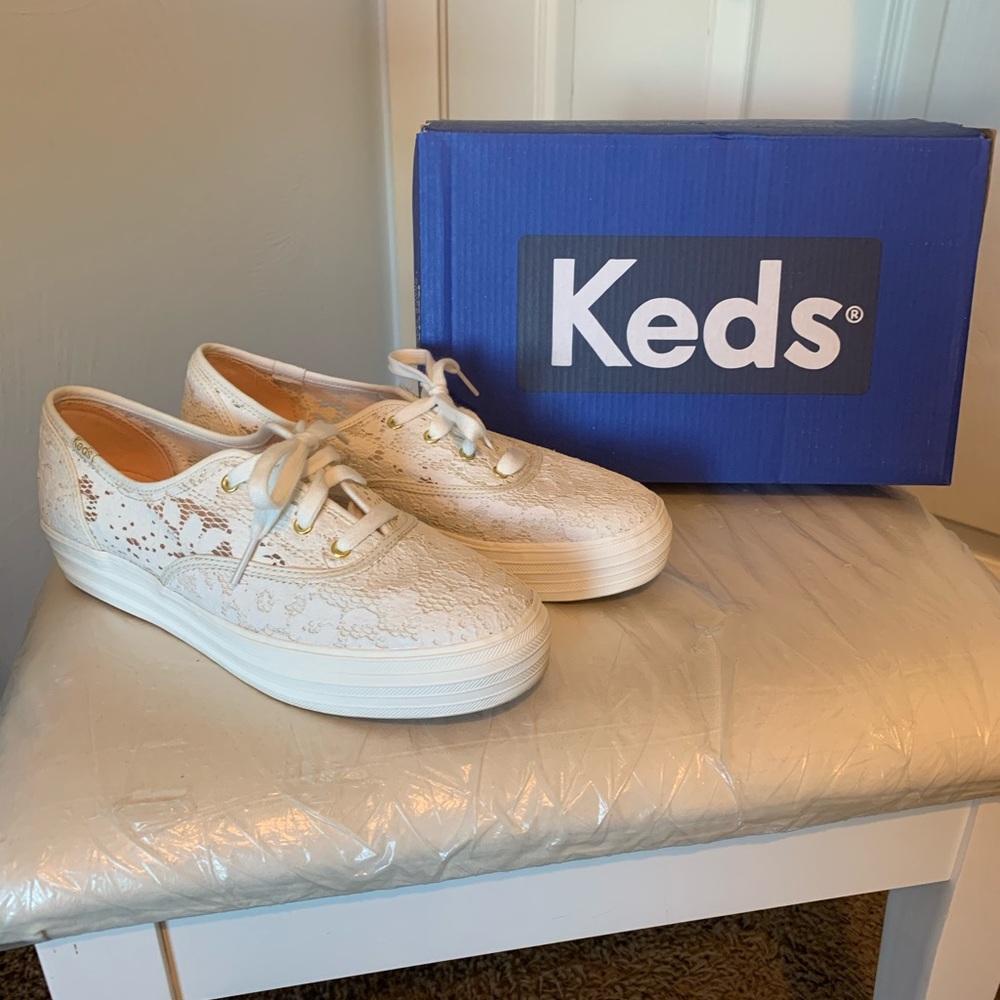 KEDS triple paint crochet 7.5